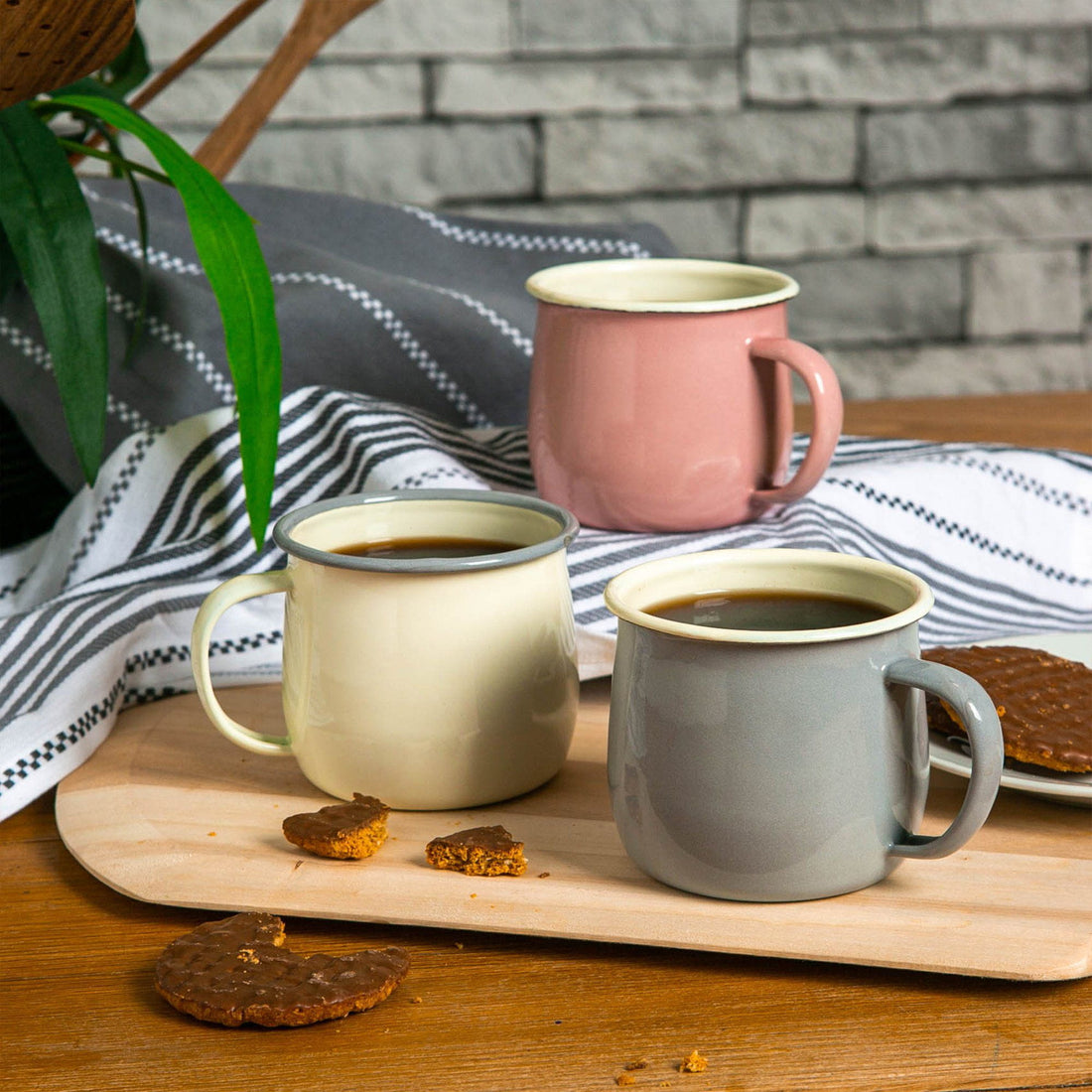 375ml Pastel Enamel Belly Mugs - Colour Assortment - Pack of 6