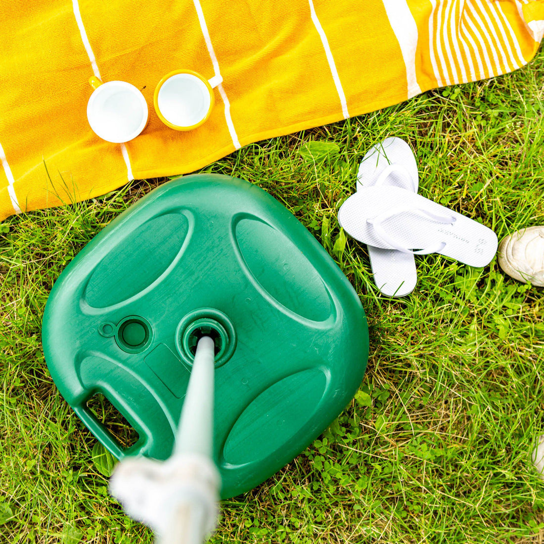 20L Green Fillable Plastic Parasol Base