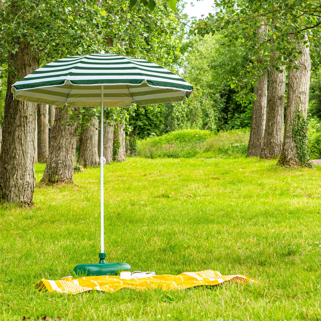 Green Striped 1.74m Metal Beach Parasol