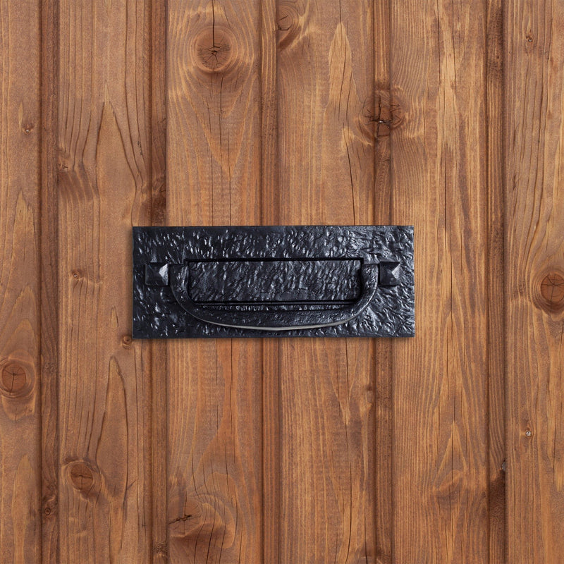270mm x 110mm Black Antique Letter Plate with Knocker - By Hammer & Tongs