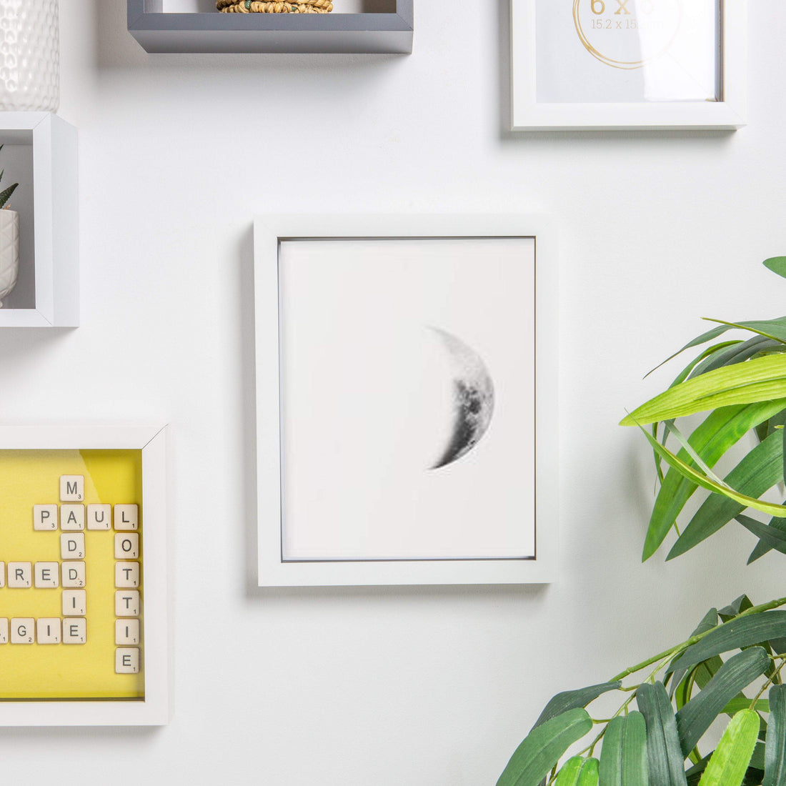 White 8" x 10" Shadow Box Photo Frame