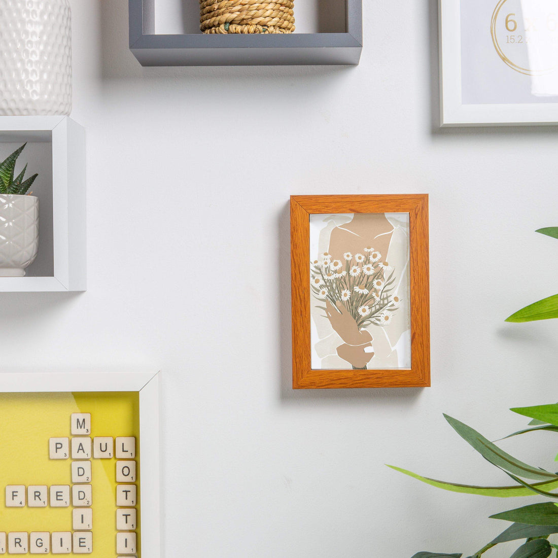Dark Wood 4" x 6" Shadow Box Photo Frame