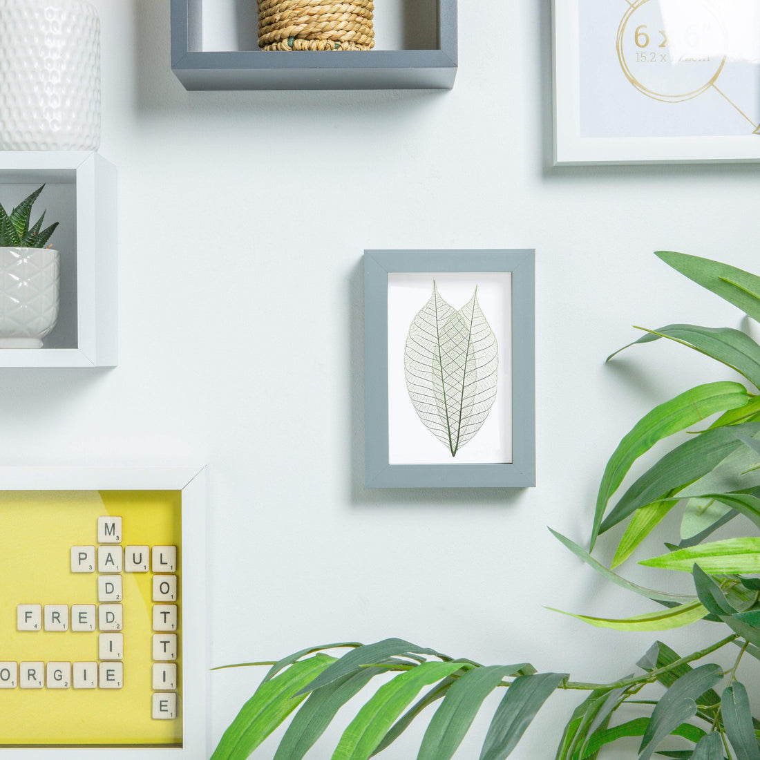Grey 4" x 6" Shadow Box Photo Frame