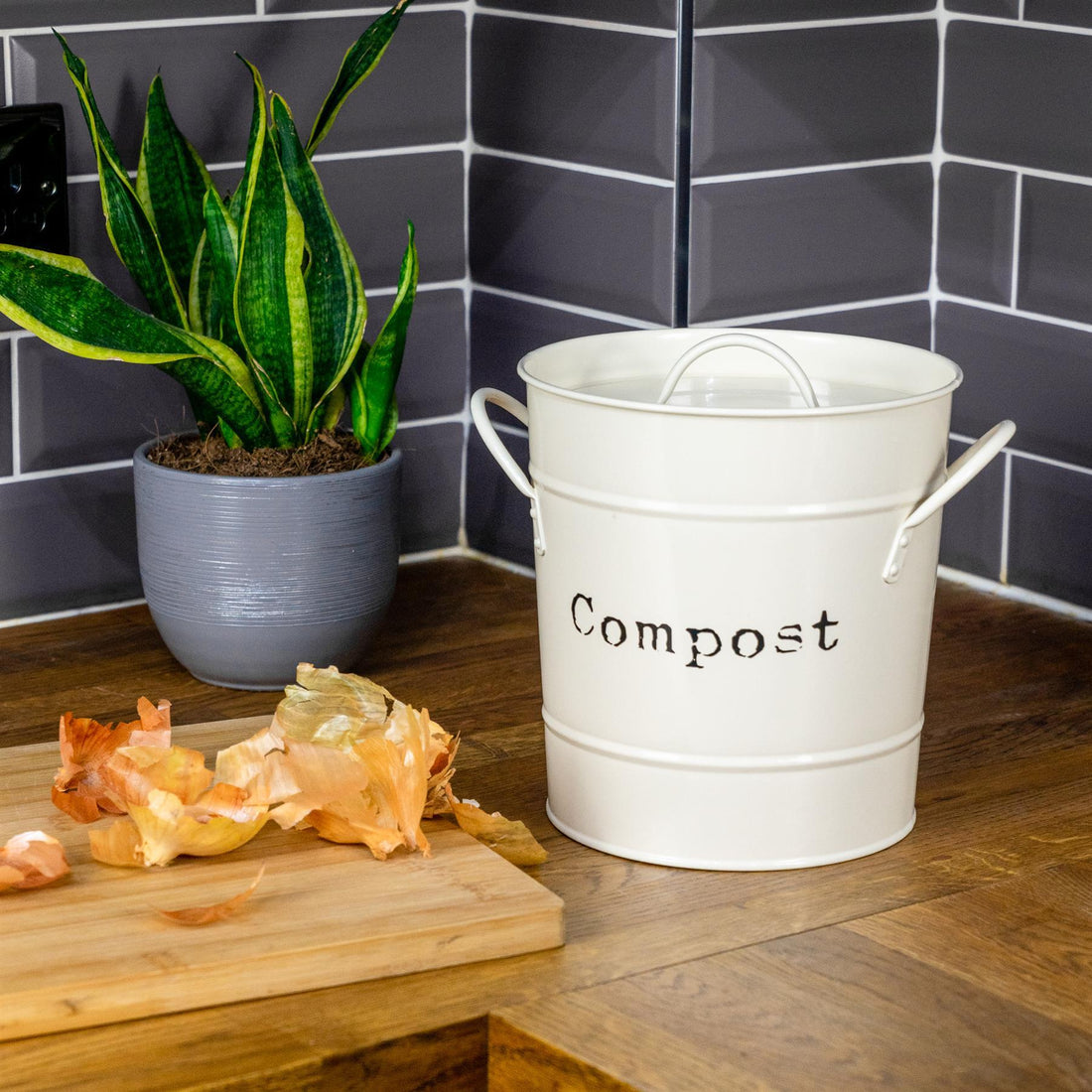 Cream Vintage Compost Bin