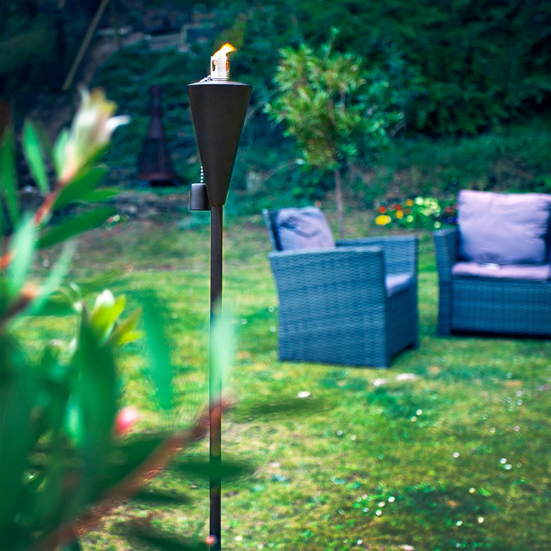 Black 1.46m Stainless Steel Cone Garden Torches - Pack of 2