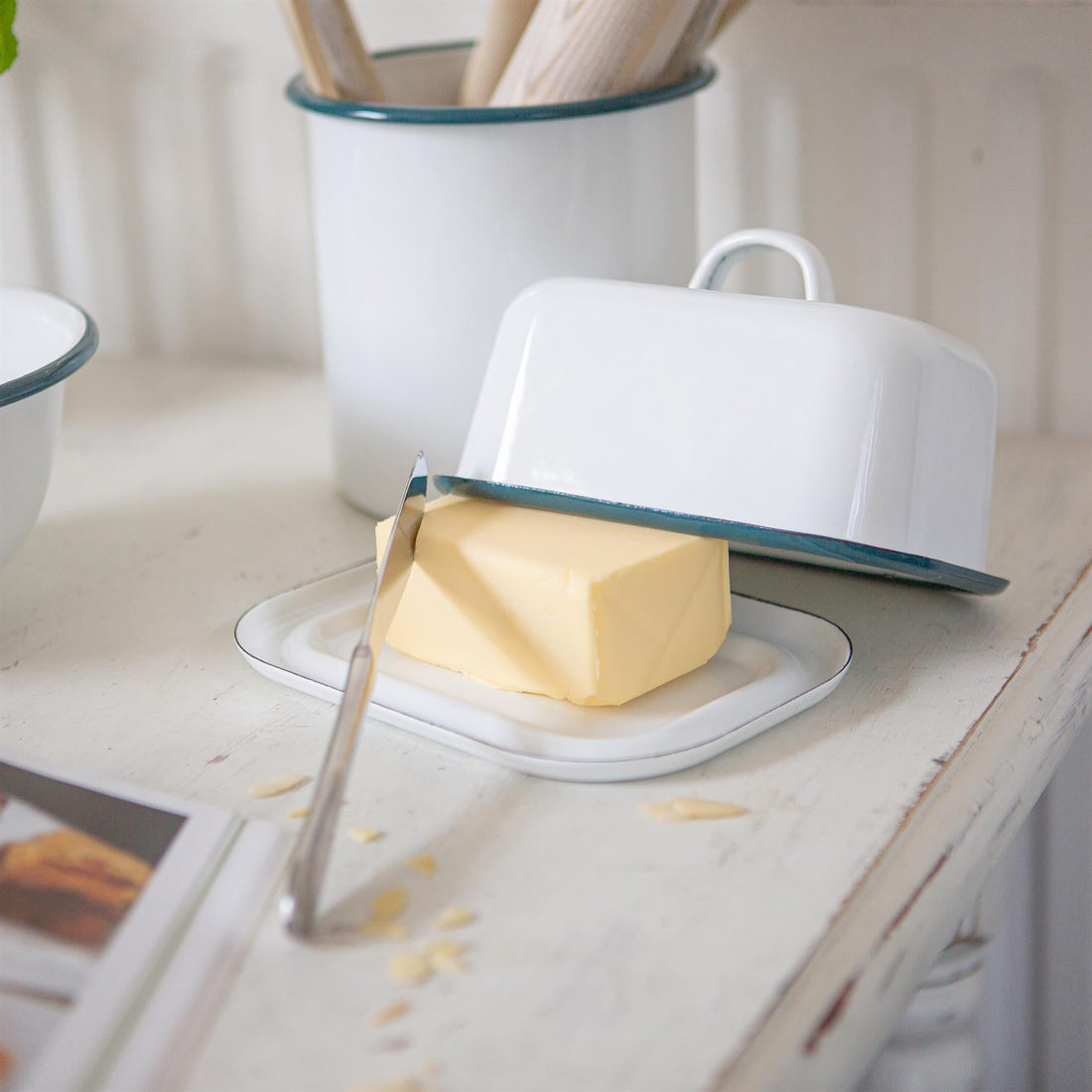 18.5cm x 10cm White &amp; Green Enamel Butter Dish